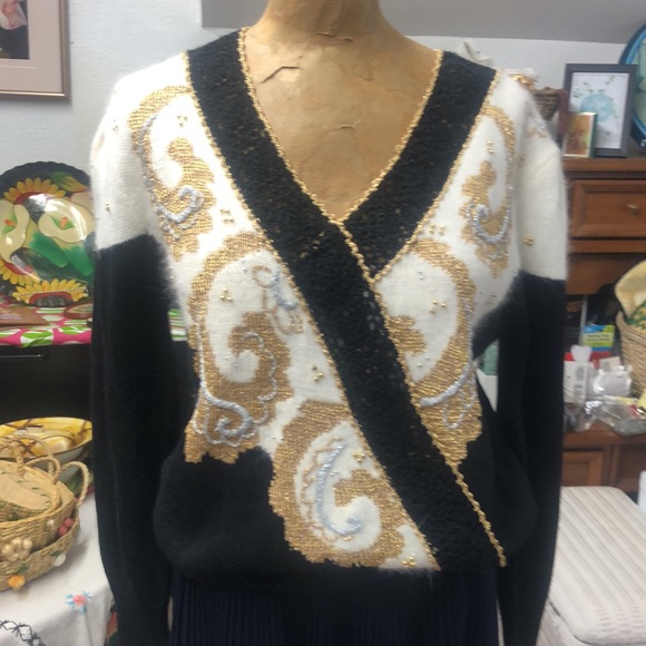 Vintage 80’s - Dana Scott- acrylic , nylon sweater with puffed sleeves- sparkles - Picture 2 of 11